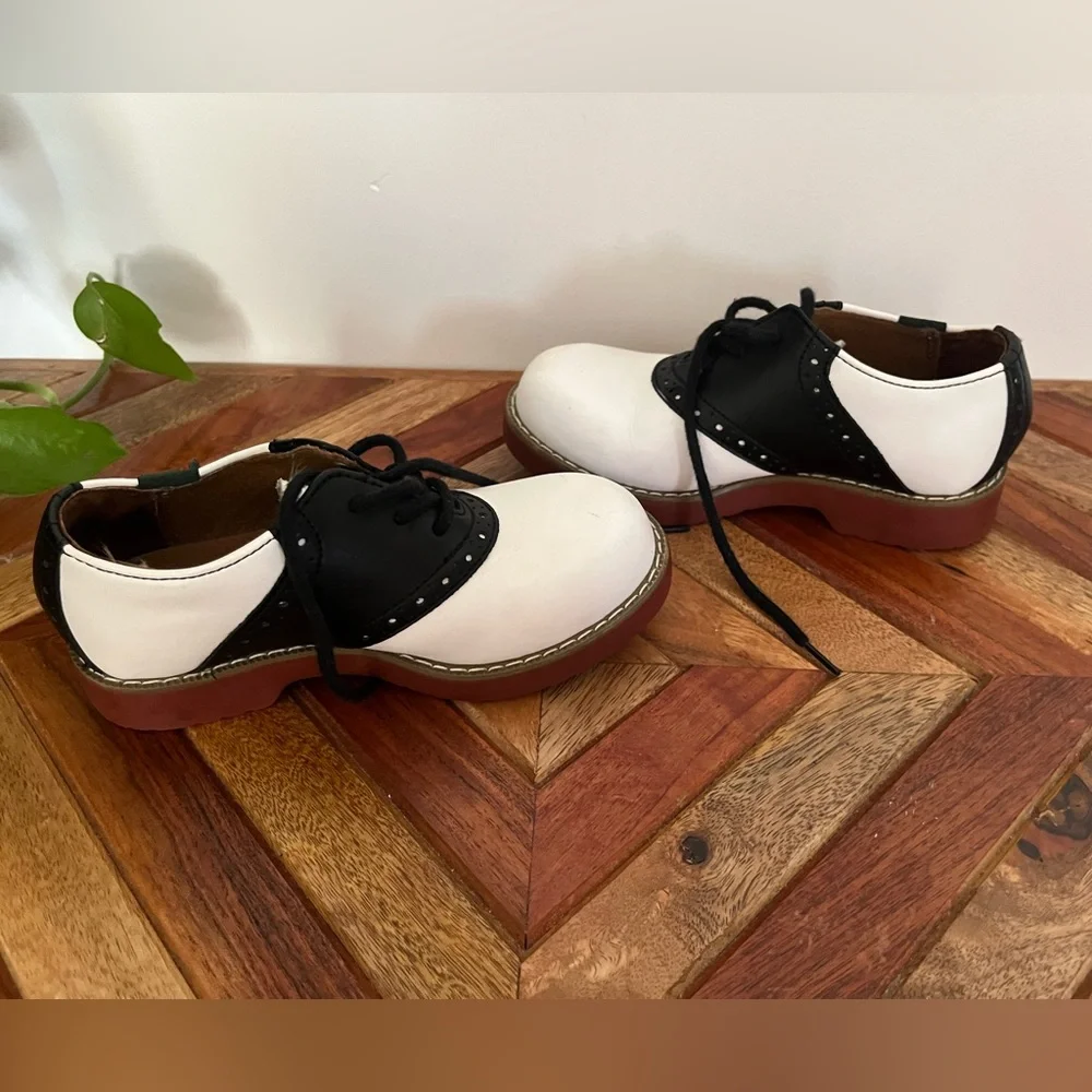 Bass Leather Oxfords